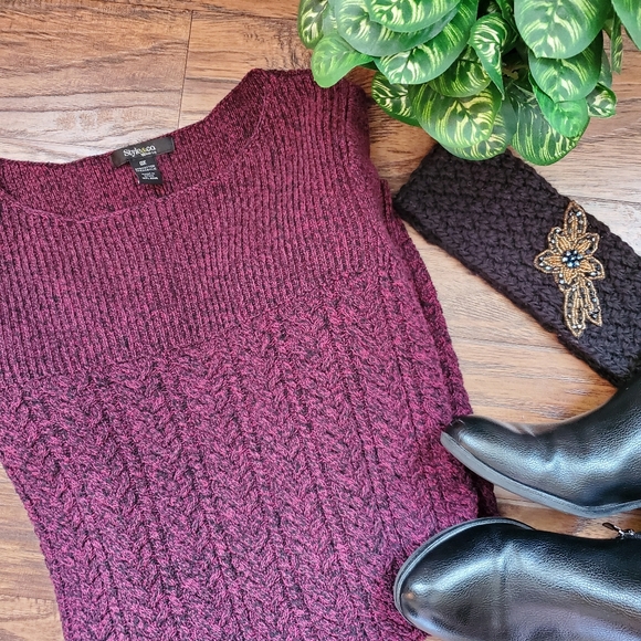 Style & Co. Sweaters - EUC - Style & Co. Sweater